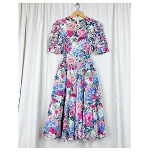 VTG 90s Rose Botanical Pront Fit + Flare Dress ft open Weave Puff Sleeve Sz 13